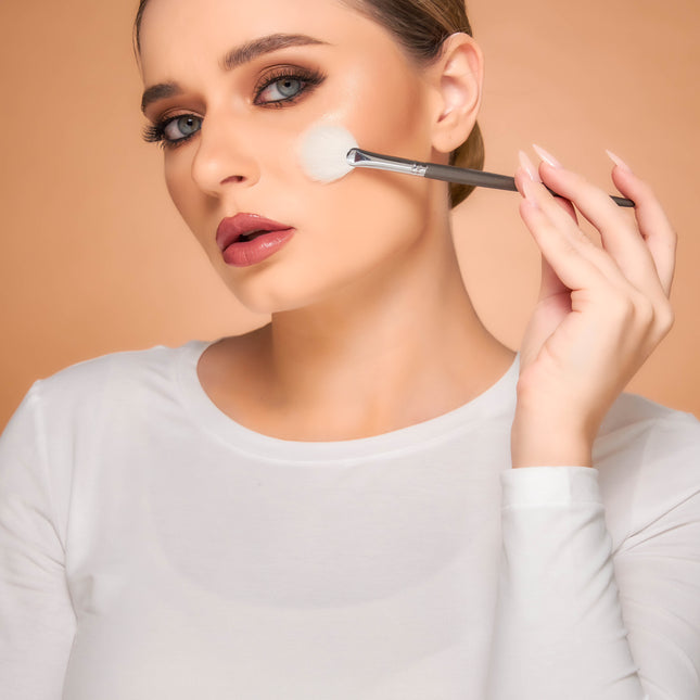 Small Fan Brush